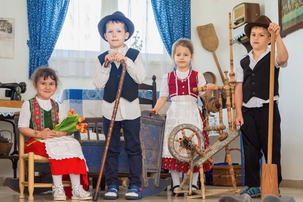 TrachtTag 2026 im Kindergarten Egyházaskozár - Zugeschickt von: Mónika Stein