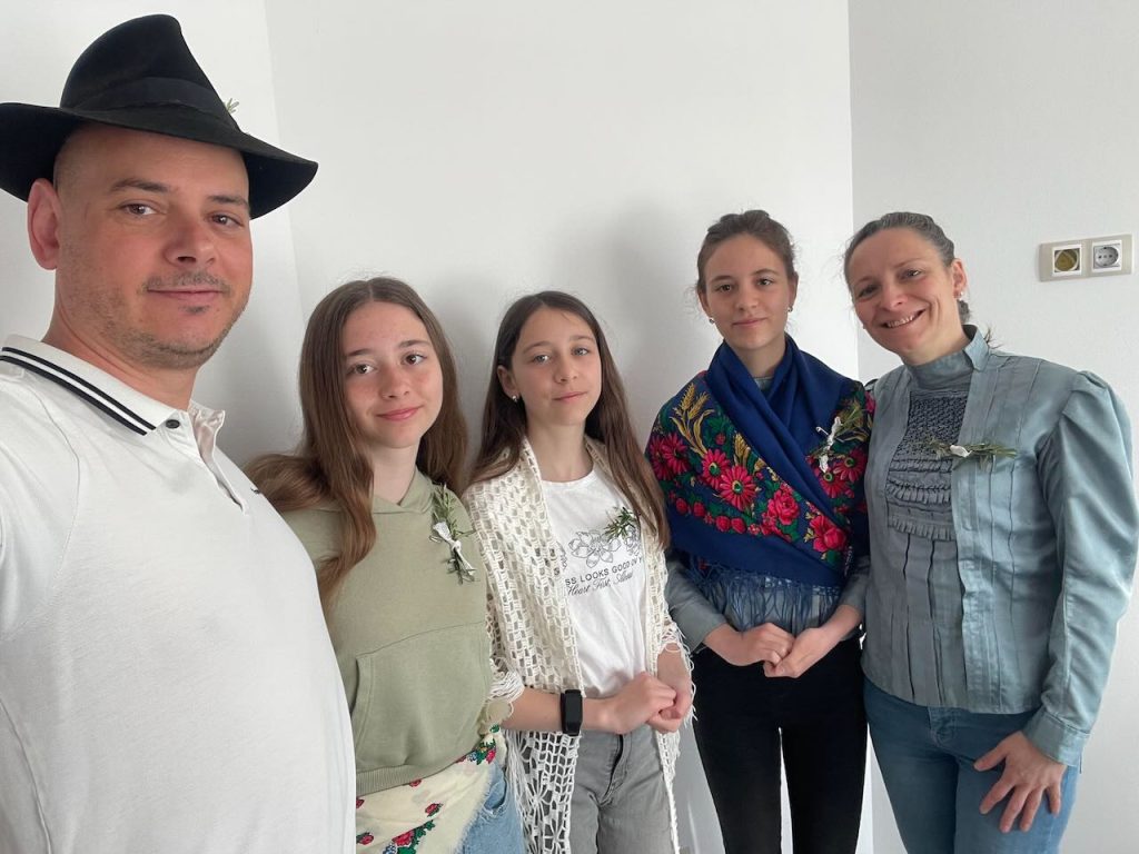 TrachtTag 2026 - Die Familie Hauck aus Totwaschon/Tótvázsony - Zugeschickt von: Réka Hauck-Heilig